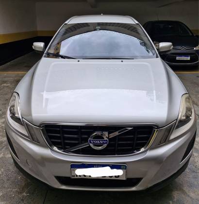 VOLVO XC60 2.0 T5 COMFORT FWD TURBO GASOLINA 4P AUTOMÁTICO